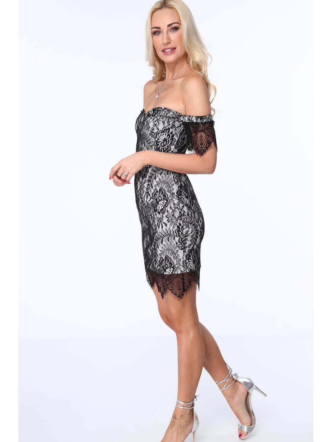 Lace dress with exposed shoulders, white and black ZZ277 - Online store - Boutique